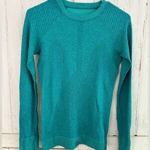 Lululemon Cable Textured Sweater Style Long Sleeve Top